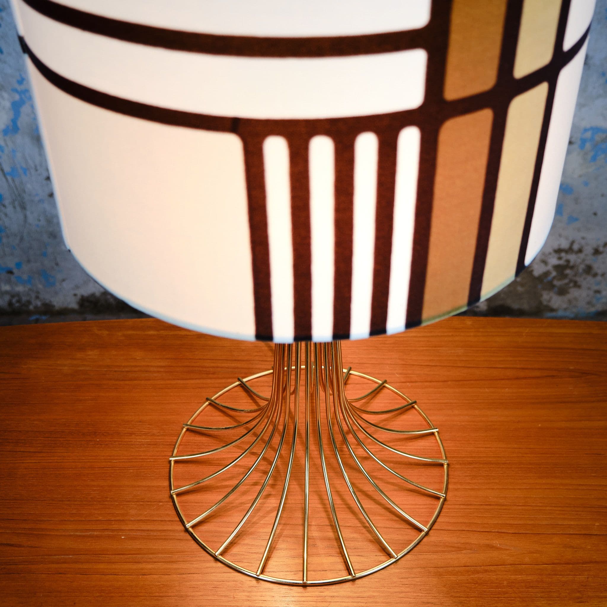 Kinkeldey Tischleuchte Messingsockel mit Stoffschirm Ansicht von oben